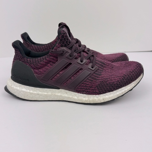 Adidas Ultra Boost 3.0 Red Night Size 8 Women’s running sneakers. - Picture 1 of 11